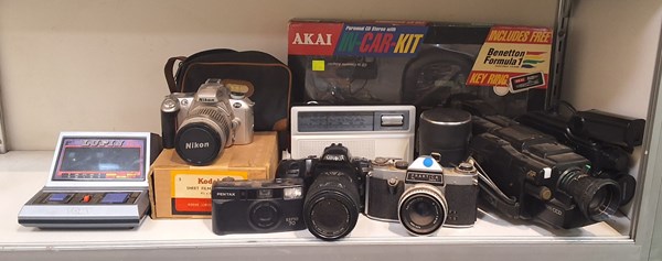 Lot 1433 - RETRO ELECTRONICS