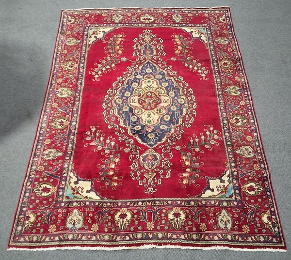 Lot 200 - PERSIAN RUG