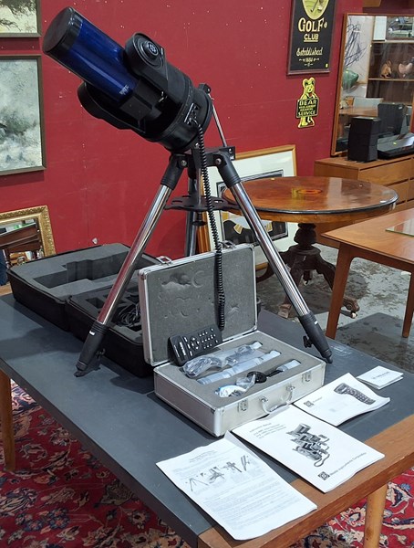 Lot 42 - MEADE STARGAZING TELESCOPE