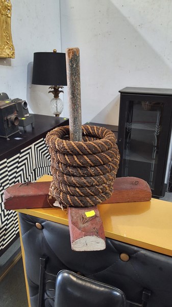 Lot 398 - QUOITS