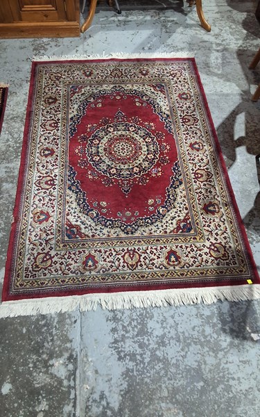 Lot 160 - RUG