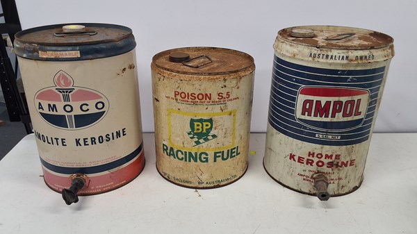 Lot 1093 - KEROSINE TINS