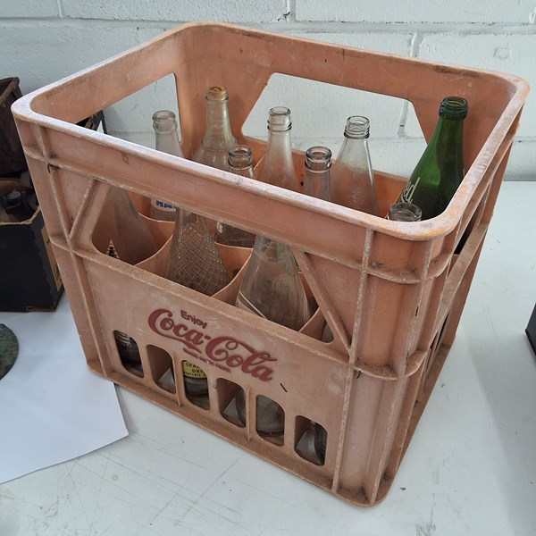 Lot 1141 - COCA COLA CRATE