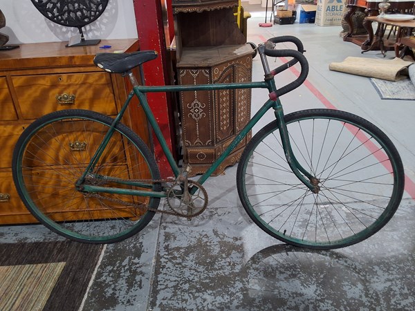 Lot 318 - BICYCLE