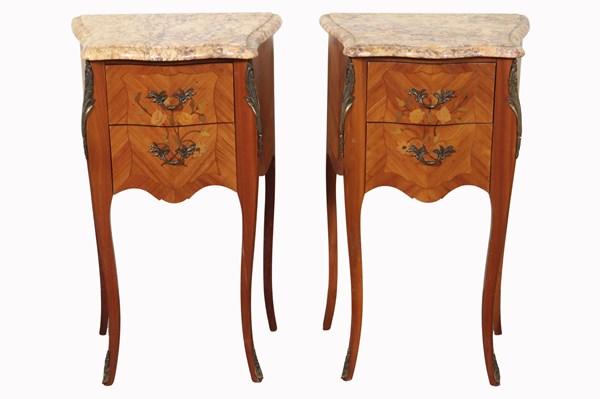 Lot 101 - PAIR OF BEDSIDE DRAWERS