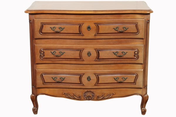 Lot 69 - CHERRYWOOD COMMODE