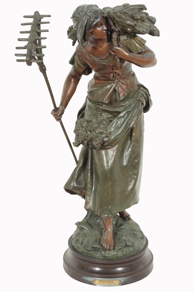 Lot 129 - SPELTER FIGURE