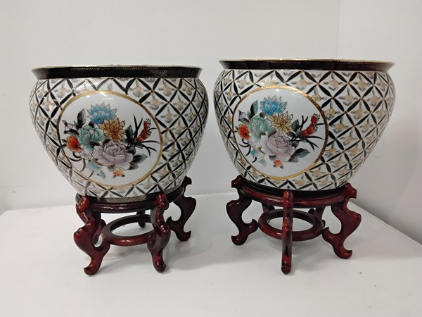Lot 144 - JARDINIERES