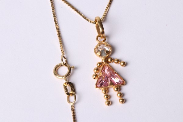 Lot 1007 - PENDANT