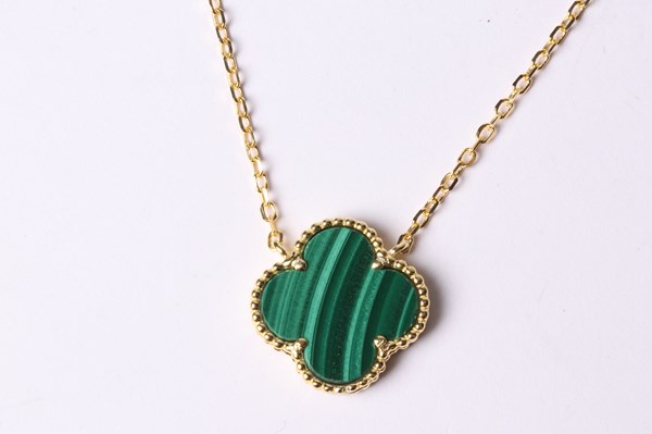 Lot 1008 - NECKLACE