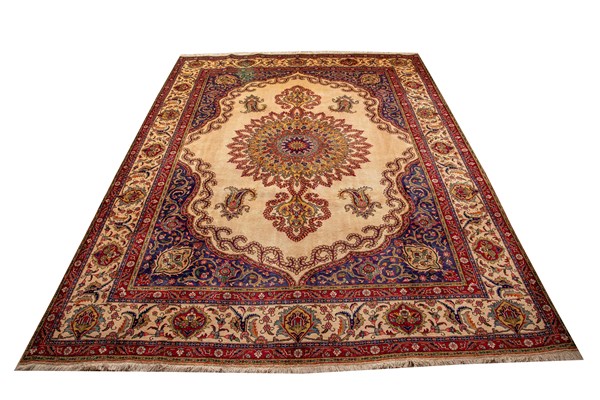 Lot 13 - TABRIZ RUG