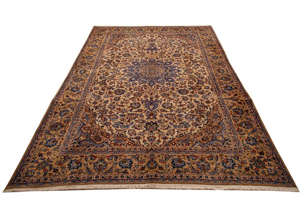Lot 88 - NAIN RUG