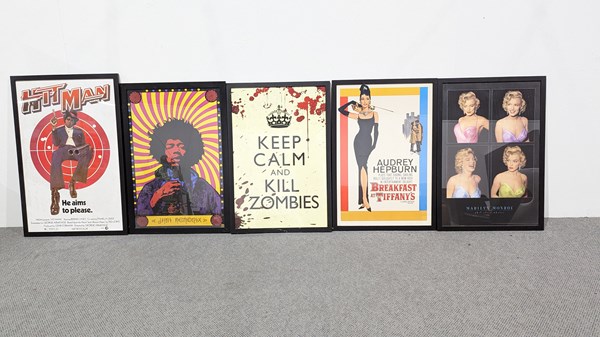 Lot 4 - POSTERS