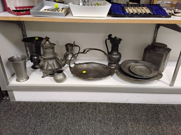Lot 1311 - PEWTERWARE