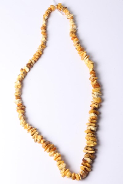 Lot 1043 - NECKLACE