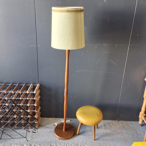 Lot 49 - LAMP & STOOL