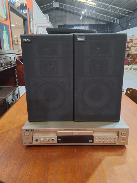 Lot 28 - STEREO EQUIPMENT