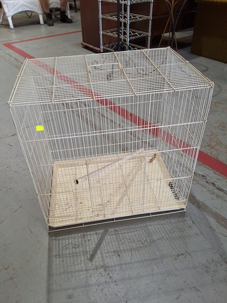 Lot 177 - BIRD CAGE
