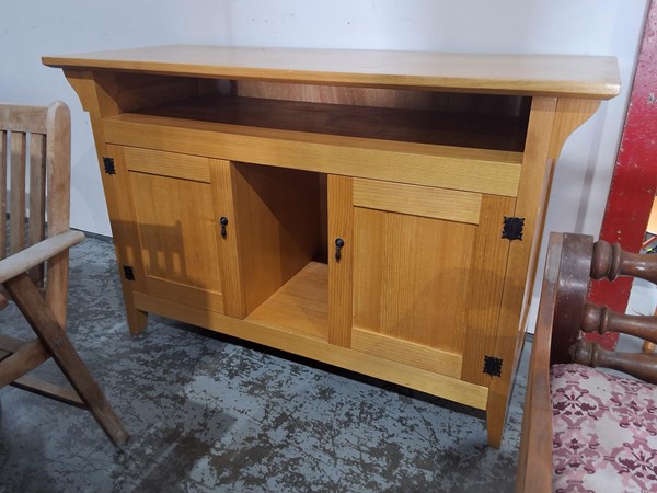 Lot 7 - CABINET
