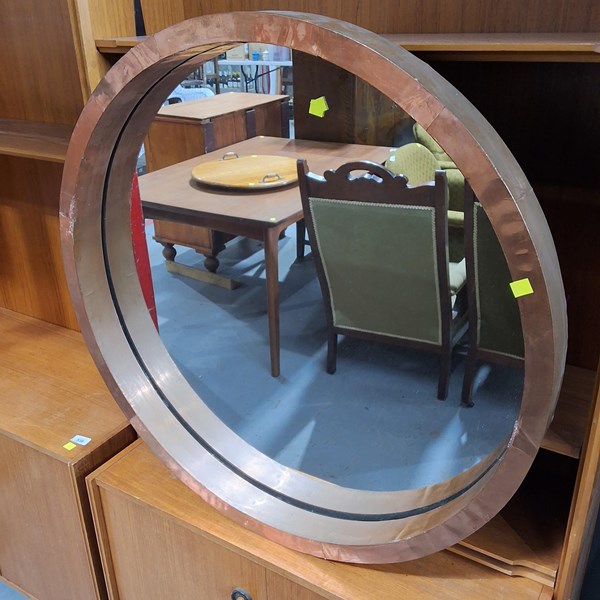 Lot 269 - MIRROR
