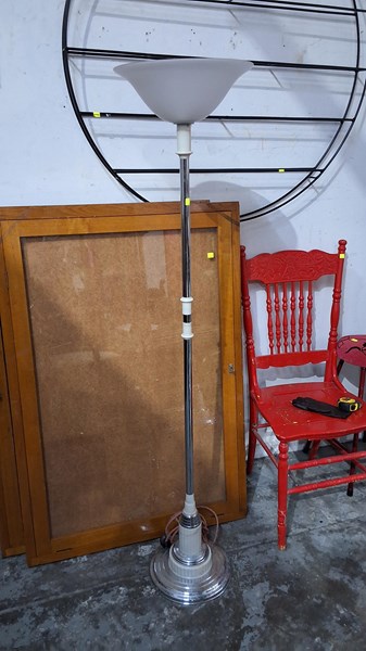 Lot 386 - STANDARD LAMP