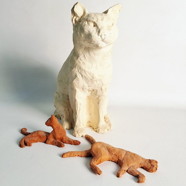 Lot 1385 - PATRICIA BROOKS