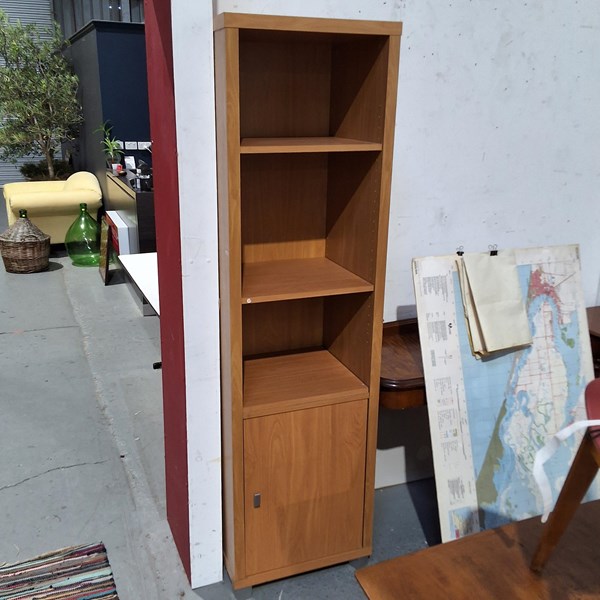 Lot 331 - CABINET