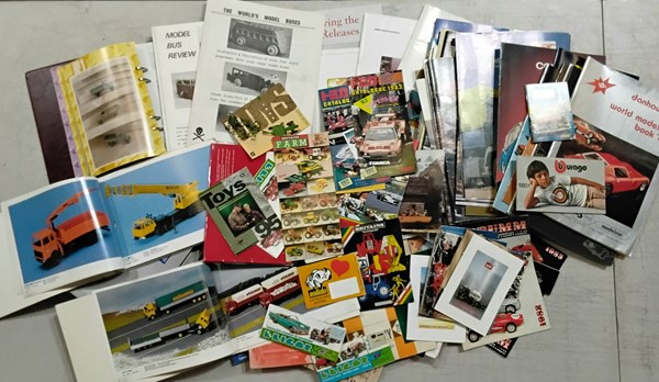Lot 1389 - TOY AND MODEL CATALOGUES
