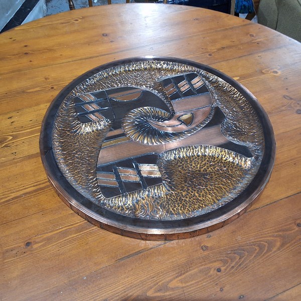 Lot 74 - WALL PLAQUE