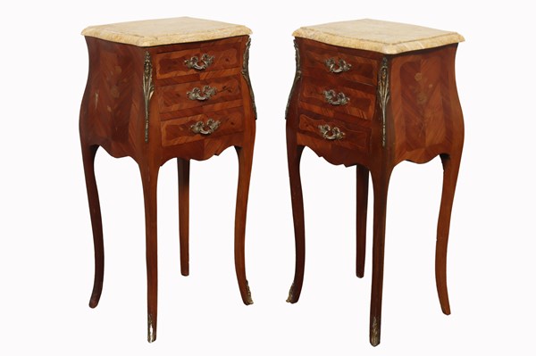 Lot 92 - PAIR OF BEDSIDE DRAWERS