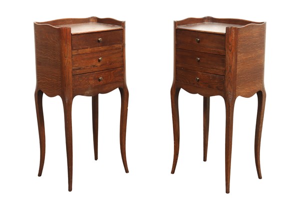 Lot 46 - PAIR OF OAK BEDSIDE DRAWERS