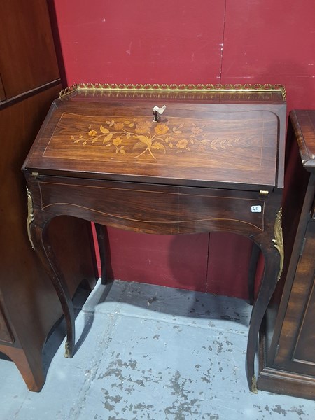 Lot 29 - WRITING DESK