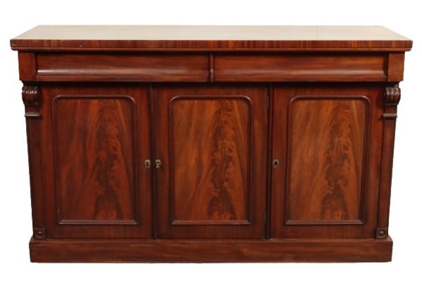 Lot 274 - MAHOGANY SIDEBOARD