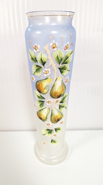 Lot 1373 - ENAMELED GLASS VASE