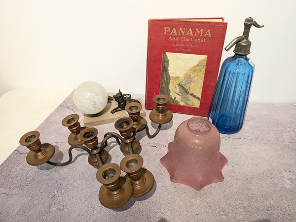 Lot 1510 - VINTAGE COLLECTABLES