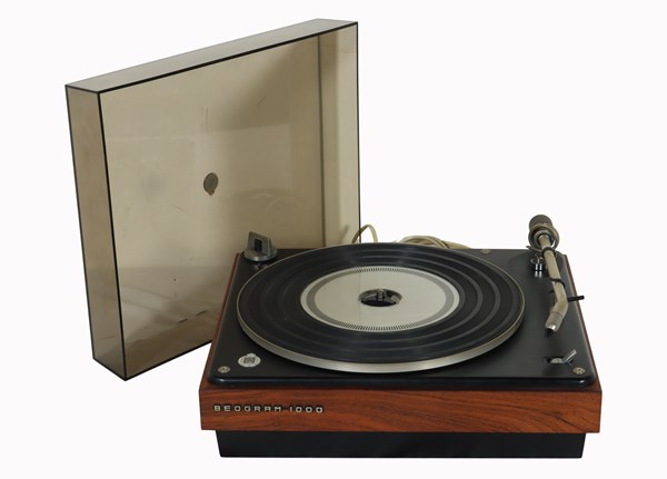 Lot 141 - BEOGRAM 1000