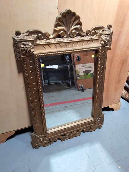 Lot 402 - MIRROR