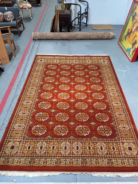 Lot 477 - RUG