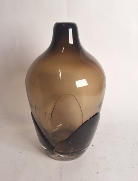 Lot 1561 - STUDIO GLASS