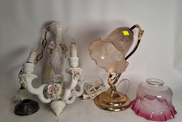 Lot 1537 - LIGHTING LOT