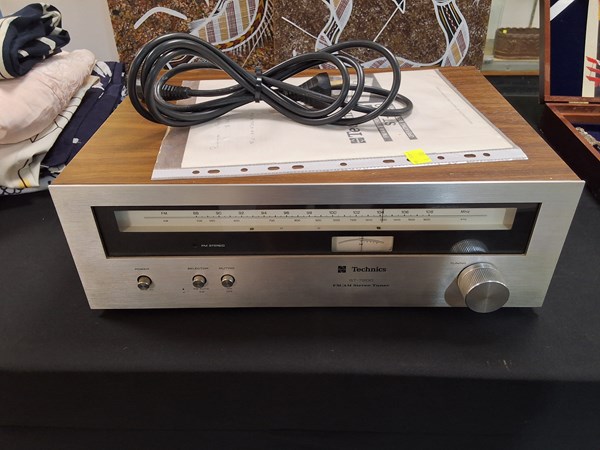 Lot 1365 - TUNER
