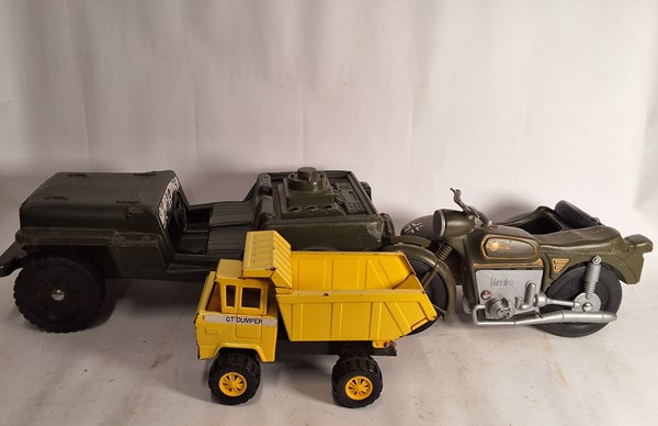 Lot 1470 - TOY TRUCKS