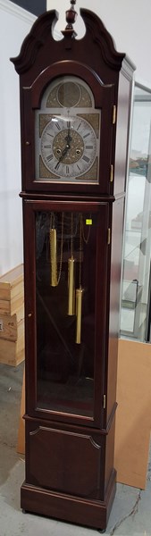 Lot 499 - GRANDFATHER CLOCK