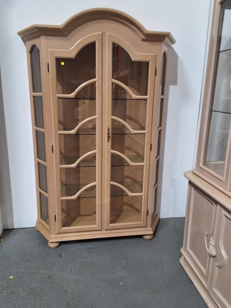 Lot 490 - DISPLAY CABINET