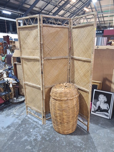 Lot 115 - CANEWARE