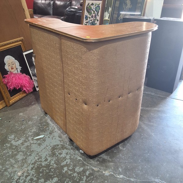 Lot 34 - BAR