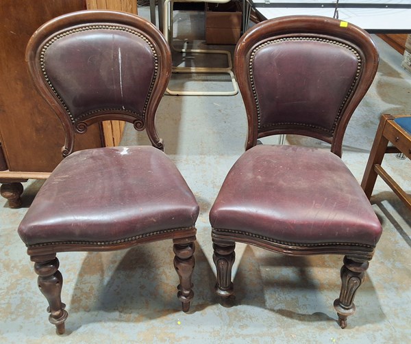 Lot 371 - CHAIRS