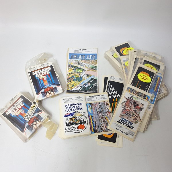 Lot 1282 - STICKERS