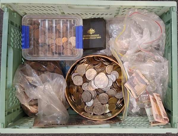 Lot 1314 - COINS