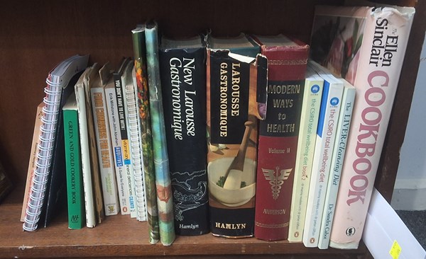 Lot 1517 - COOK & HEALTH BOOKS